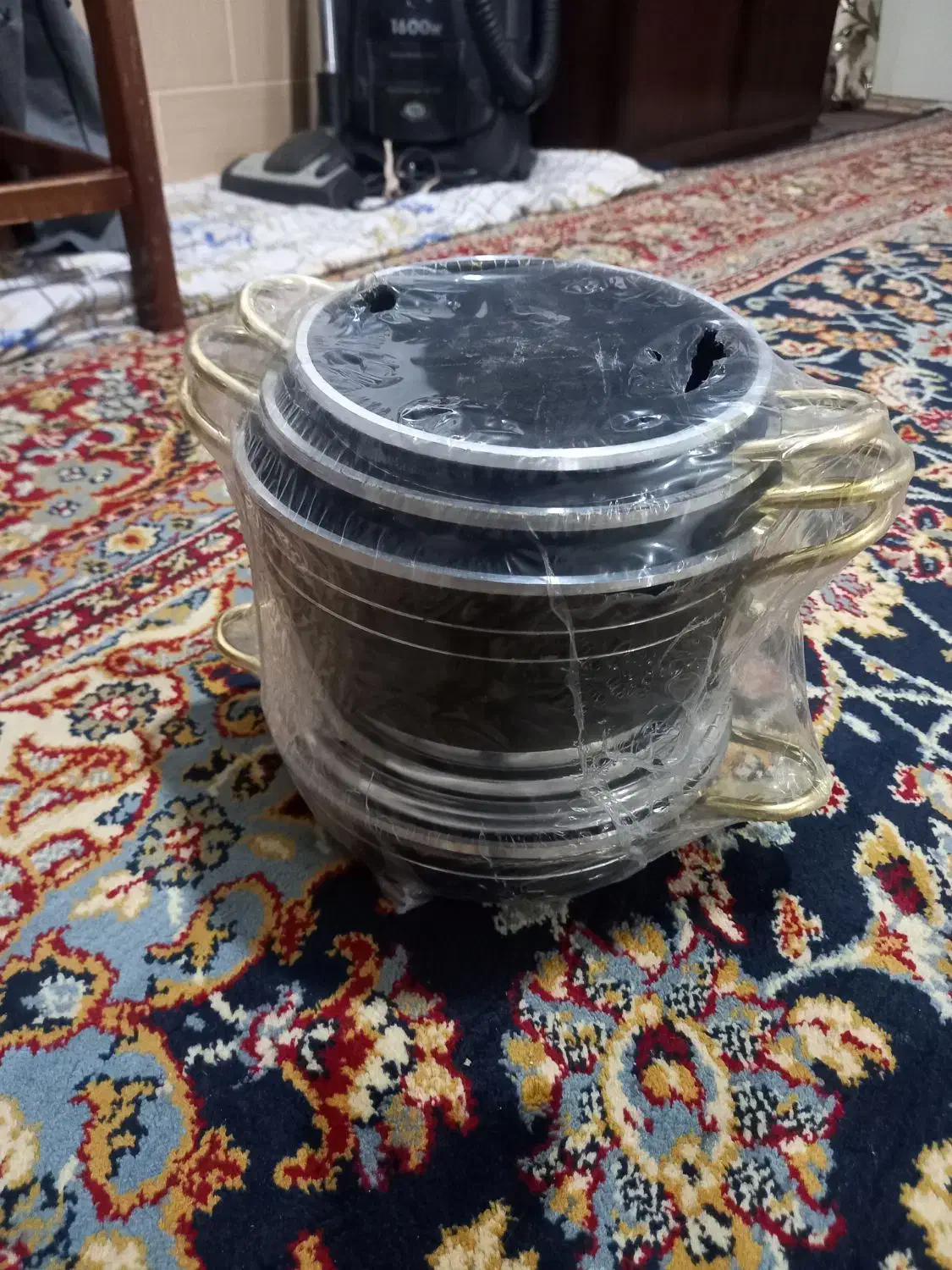 سرویس قابلمه گرانیتی|ظروف پخت‌وپز|زبرخان, |دیوار