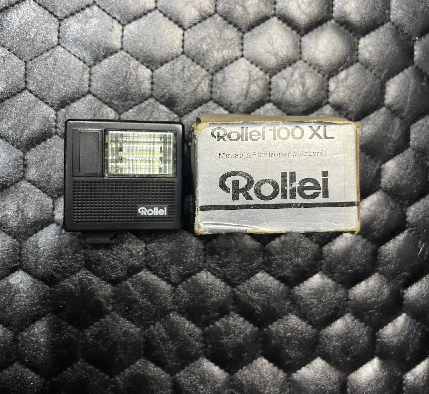 فلش دوربین|دوربین عکاسی و فیلم‌برداری|تهران, بهجت‌آباد|دیوار