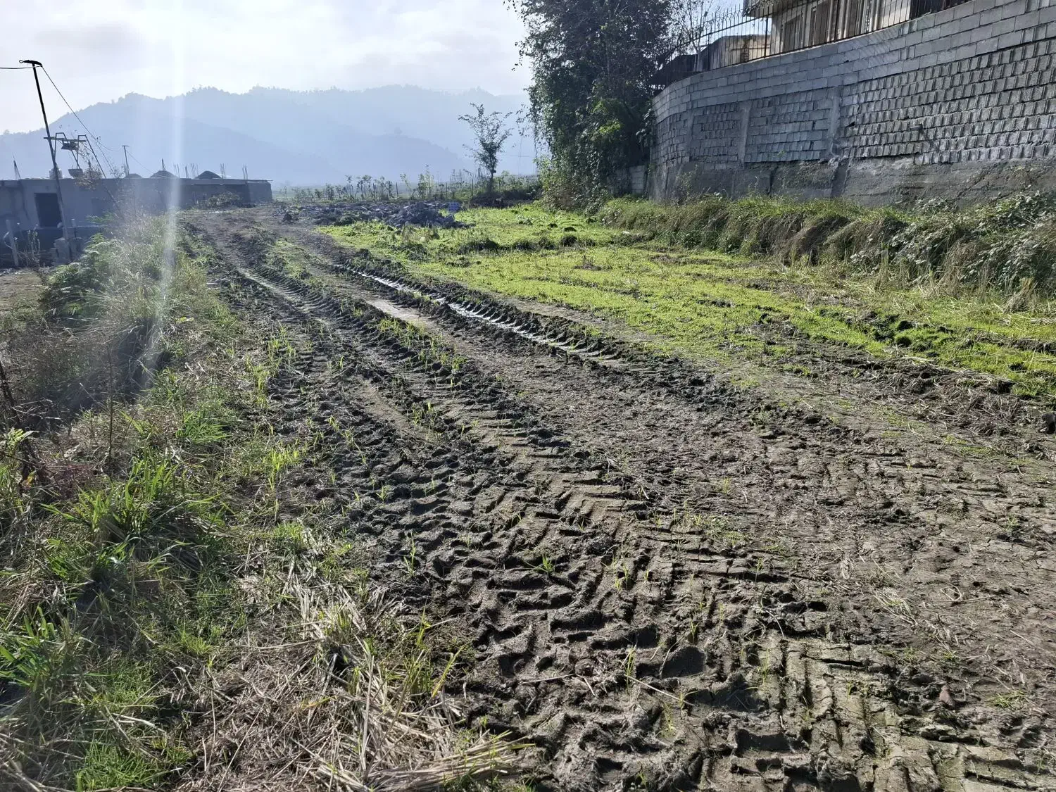 زمین مسکونی با تخفیف فوق العاده|فروش زمین و ملک کلنگی|حویق, |دیوار