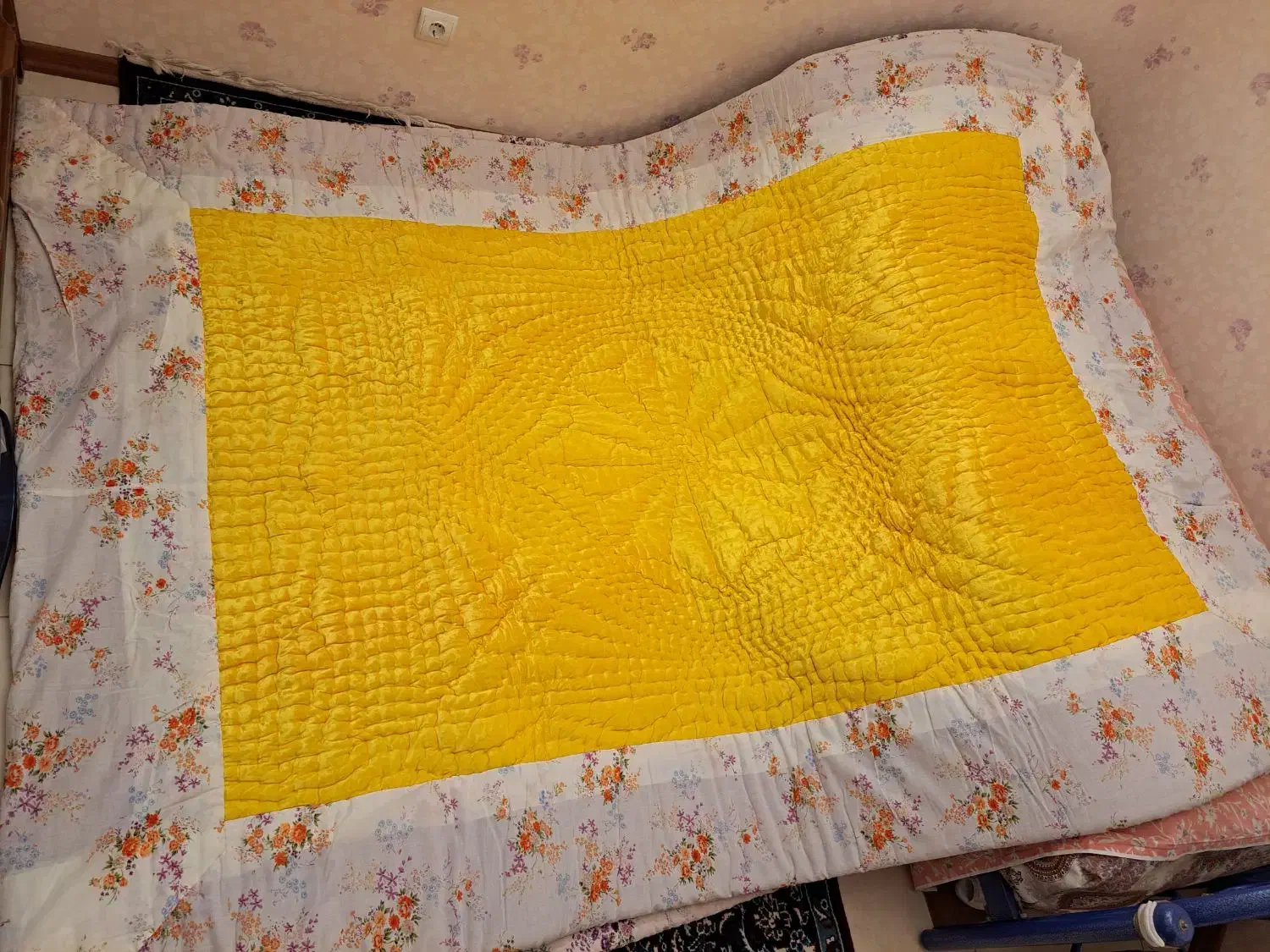 لحاف دو نفره نو|رختخواب، بالش، پتو|اصفهان, طامه|دیوار