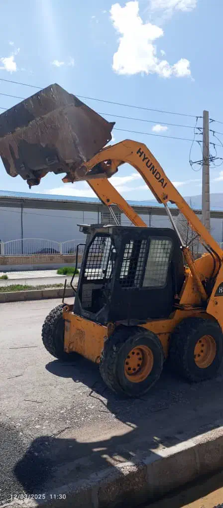 بابکت هیوندای|خودرو سنگین|شیراز, شهرک صنعتی شیراز|دیوار