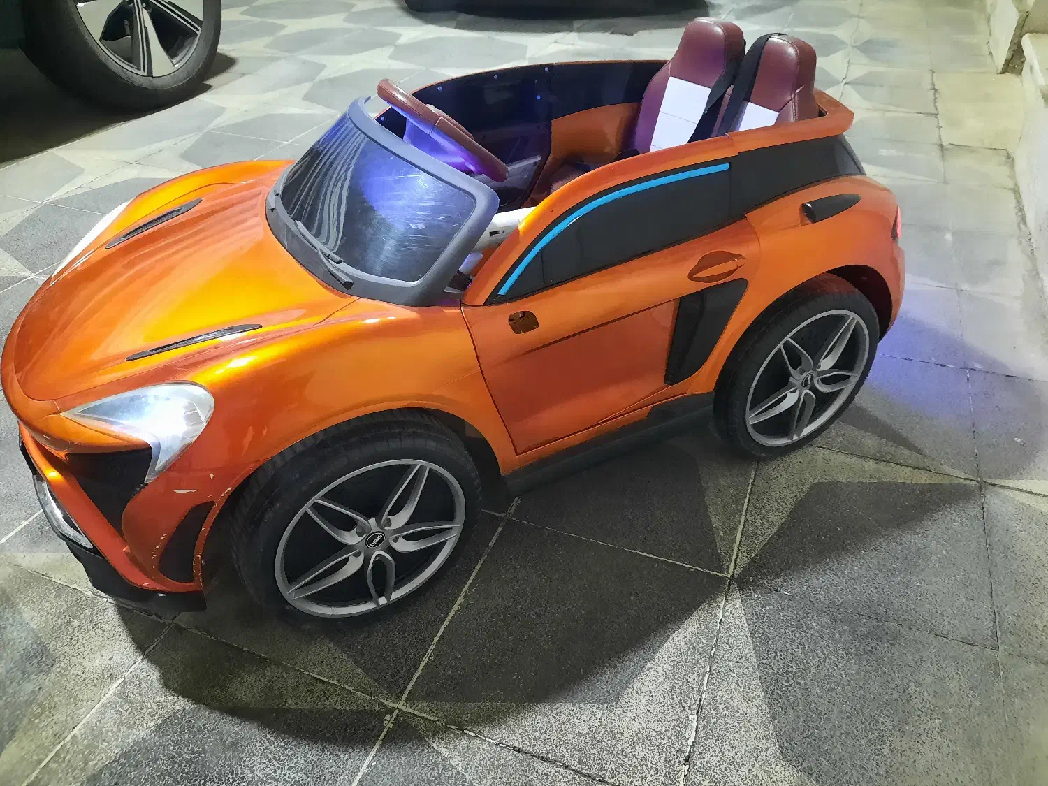 ماشین شارژی|دوچرخه، اسکیت، اسکوتر|بوشهر, |دیوار