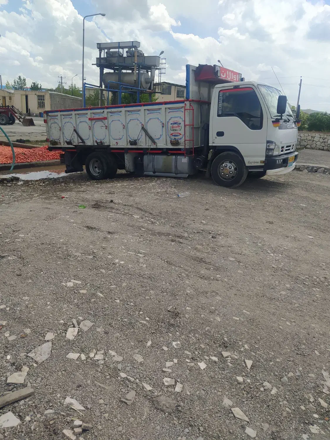 حمل بار داخل شهر و اطراف سنندج با ایسوزو|خدمات حمل و نقل|سنندج, |دیوار