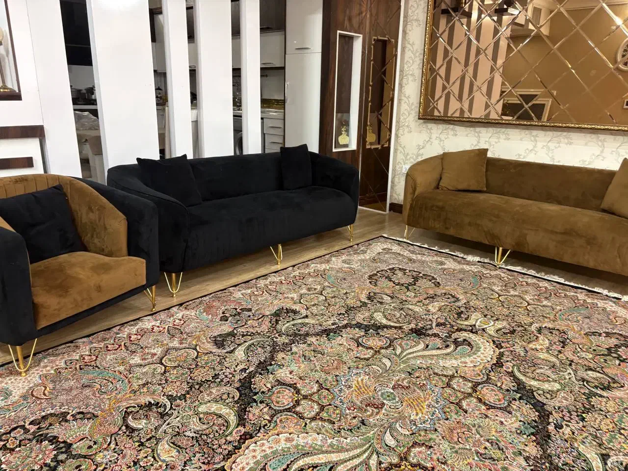 مبل راحتی|مبلمان خانگی و میز عسلی|تربت جام, والفجر|دیوار