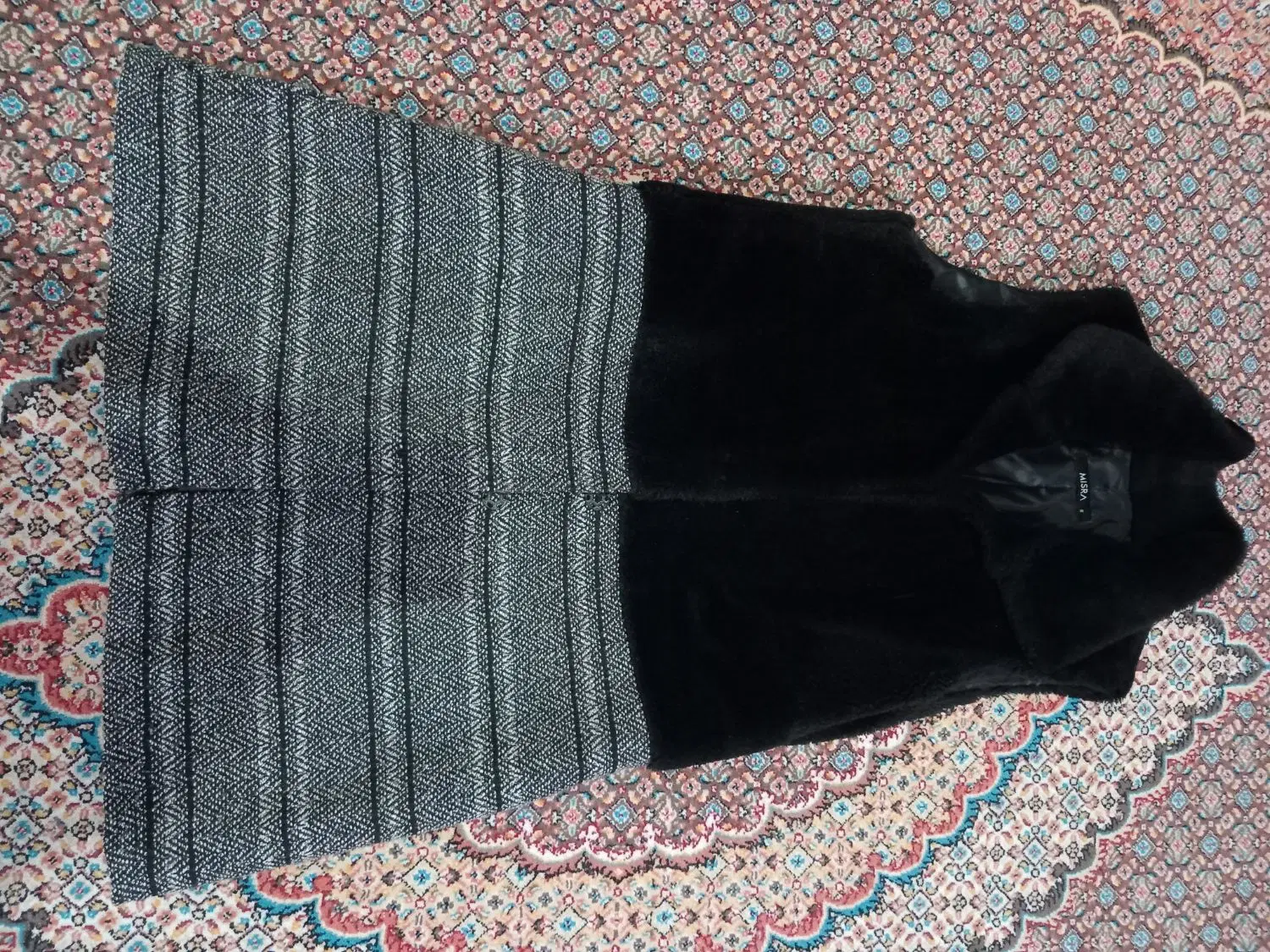 لباس|لباس|ماکو, |دیوار