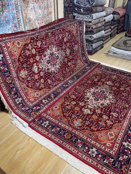 جفت ۶ متری اذرشهر تبریز زمینه عنابی طرح قبا|فرش|تهران, سلسبیل شمالی|دیوار