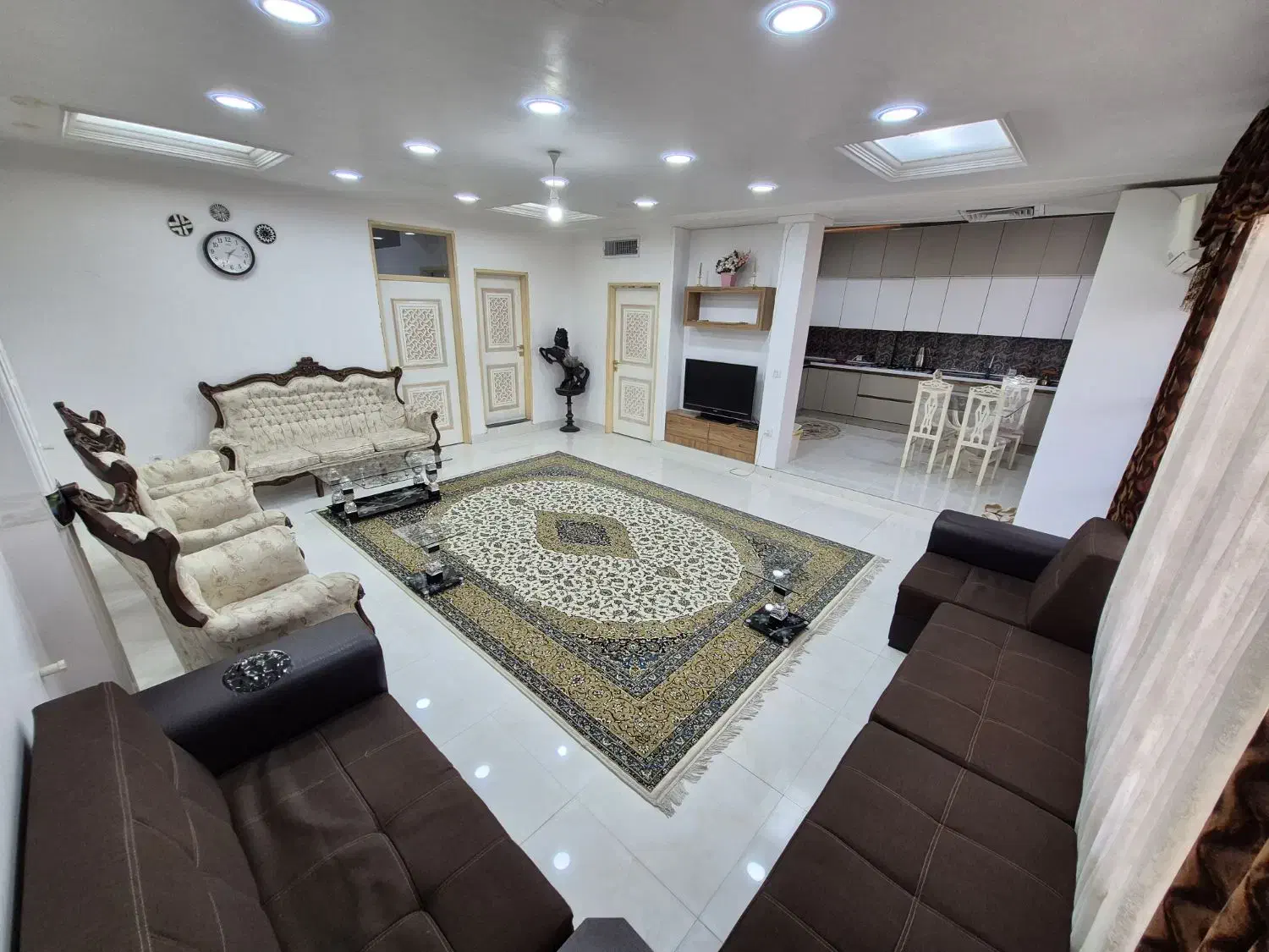 سوییت ویلایی، همکف، نوساز ،۲پارکینگ،۲خواب|اجارهٔ کوتاهمدت آپارتمان و سوئیت|خرمآباد, |دیوار