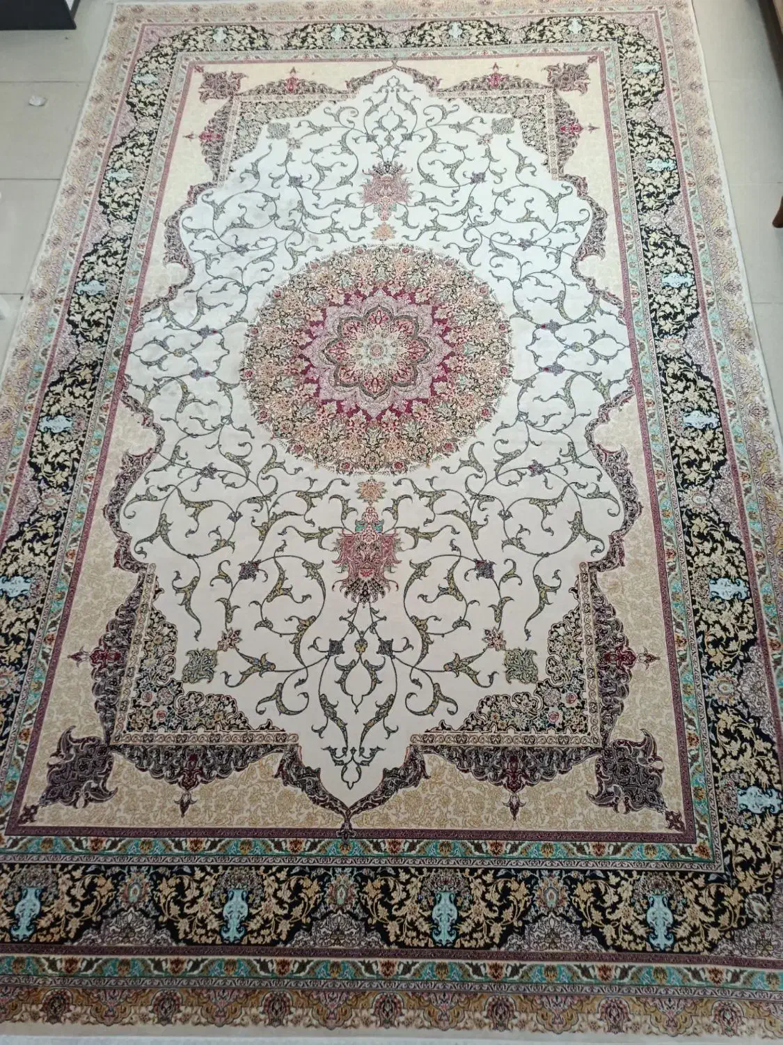 فرش|فرش|رشت, کوی مهر|دیوار