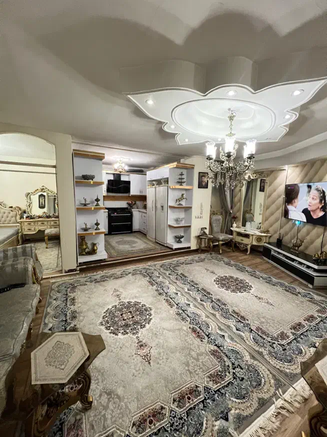 آپارتمان فروشی۶۰متری/مرکزشهر/فوری زیرقیمت|فروش آپارتمان|ورامین, ورامین|دیوار