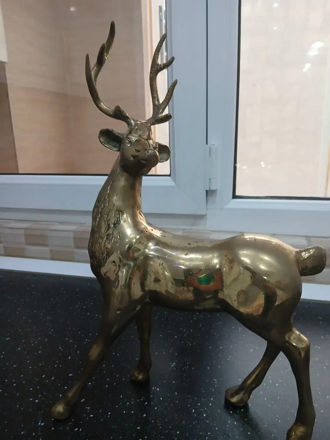 لوستر|لوستر و چراغ آویز|فردیس, فرامرزیه|دیوار