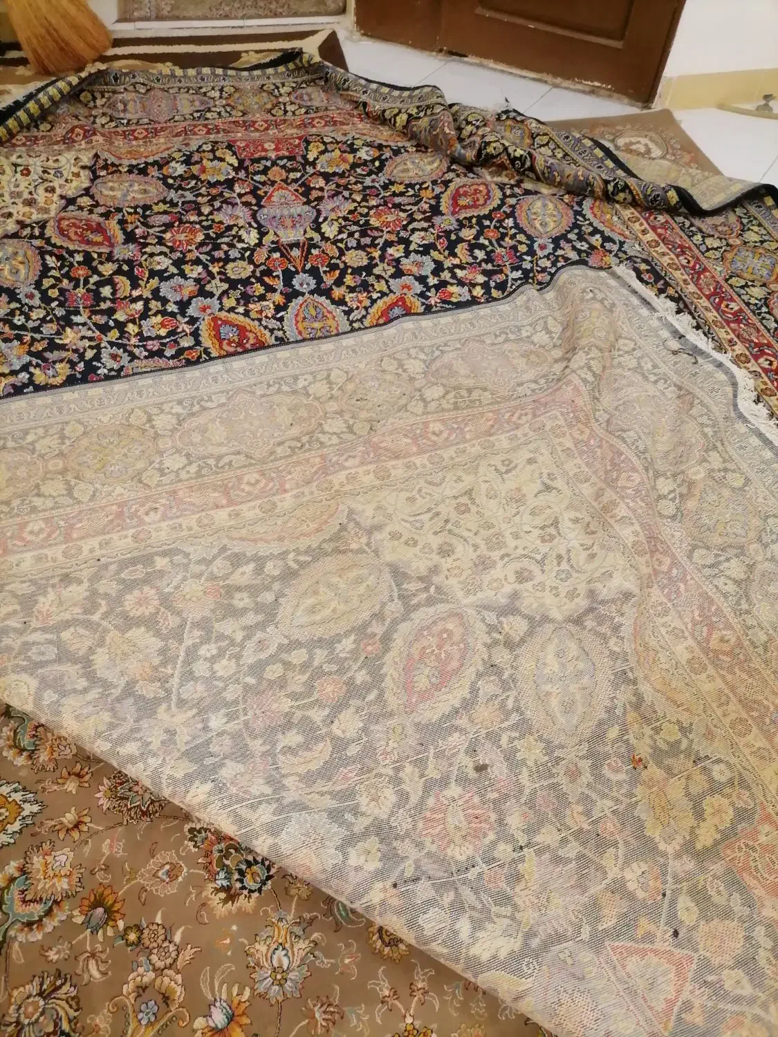 قالیچه قدیمی یک نیمتری|گلیم، جاجیم، گبه|مشهد, یوسفیه (شهرک غرب)|دیوار