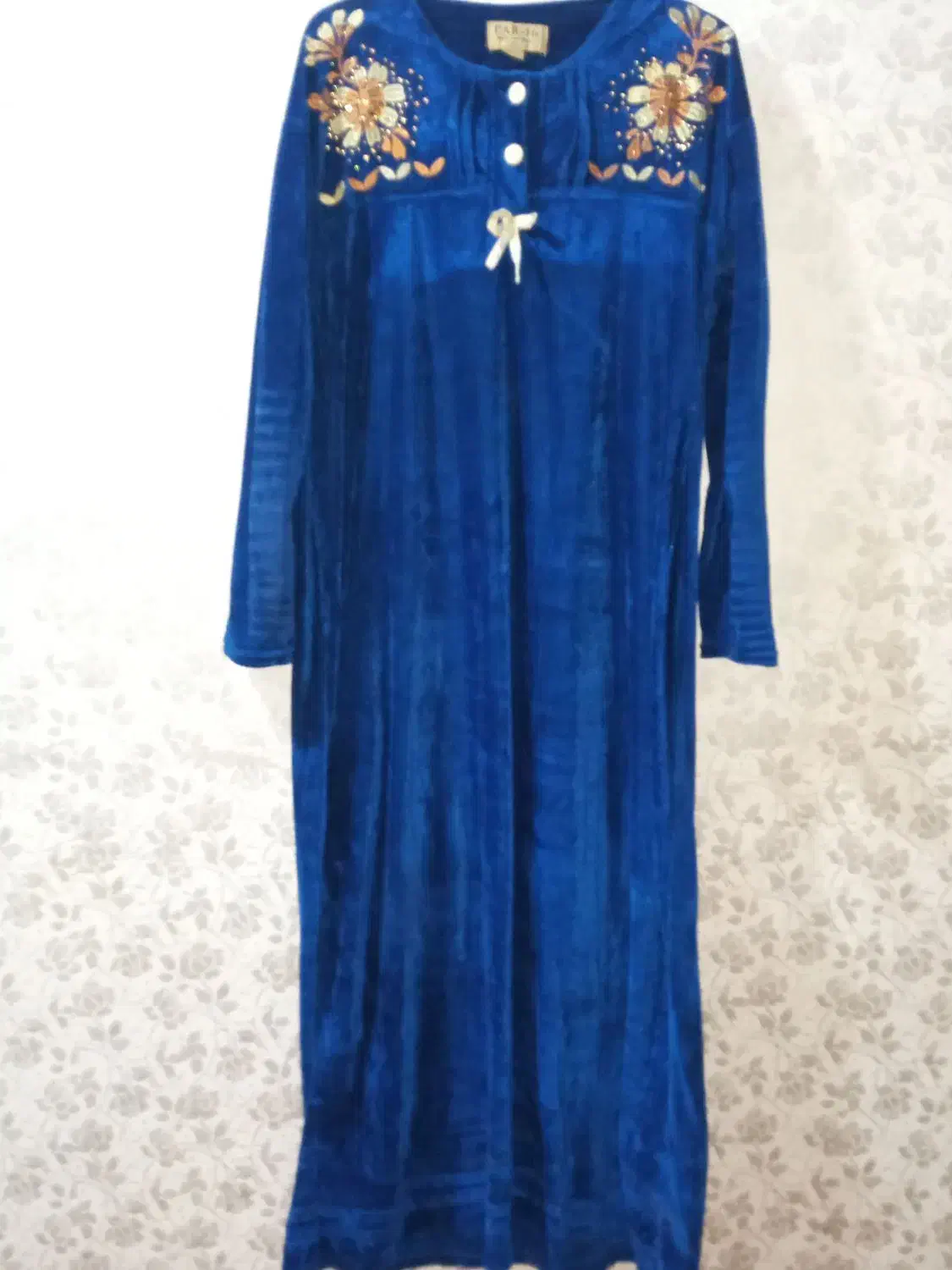 لباس|لباس|کارون, |دیوار