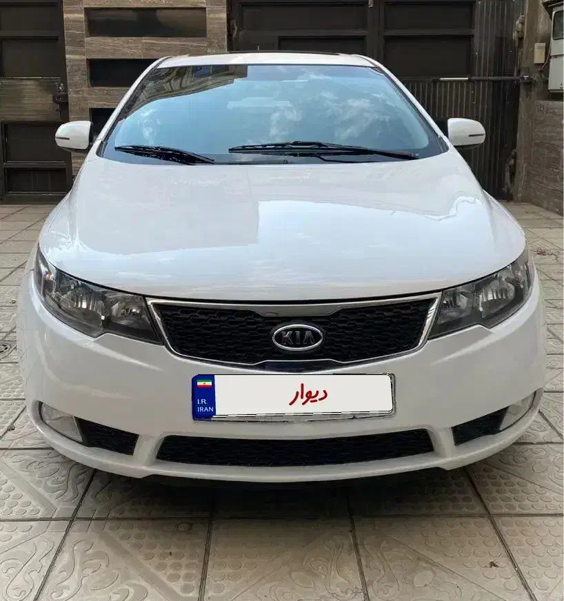 سراتو ۹۶ آپشنال|خودرو سواری و وانت|مشهد, فارغ التحصیلان|دیوار