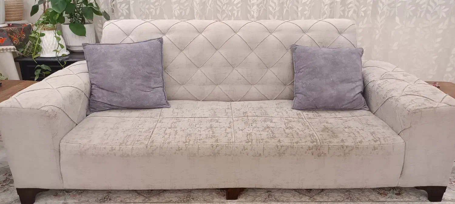 مبلمان ۵نفره|مبلمان خانگی و میز عسلی|تالش, هشتپر|دیوار