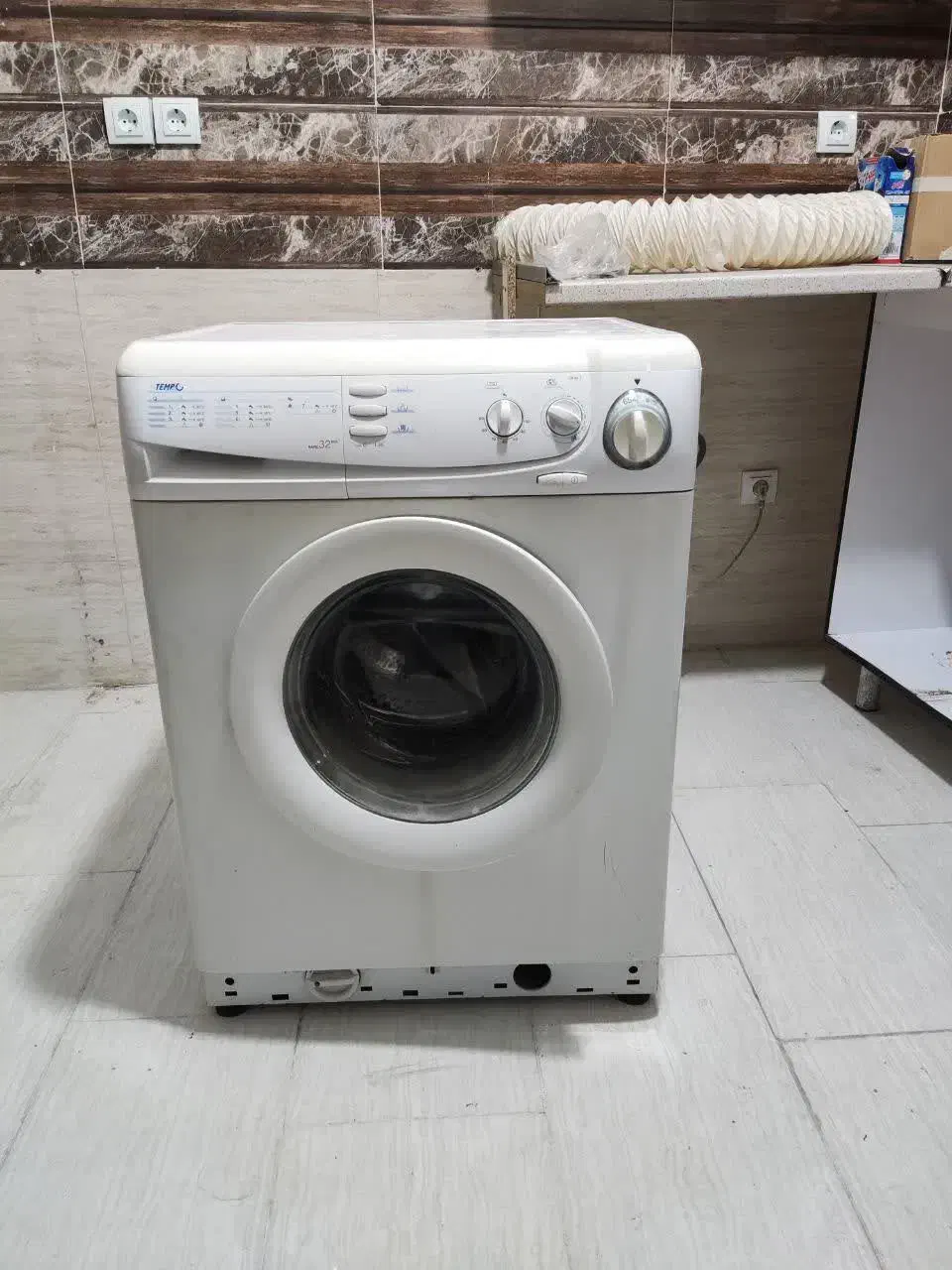 لباسشویی کندی (candy)|ماشین لباسشویی و خشککن لباس|رشت, شالکو|دیوار