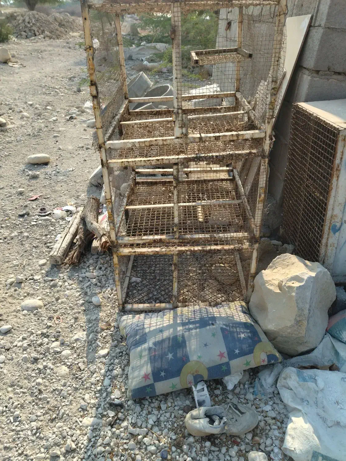 قفس جفت گاه کبوتر معاوضه با کبوتر رنگی مرغ|لوازم جانبی حیوانات|بندر کنگان, |دیوار