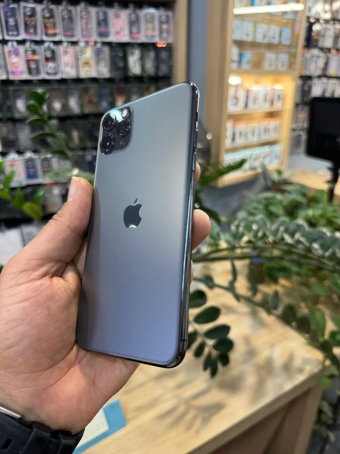 گوشی Iphone 11 pro max 256G پک اصلی|موبایل|کرج, عظیمیه|دیوار