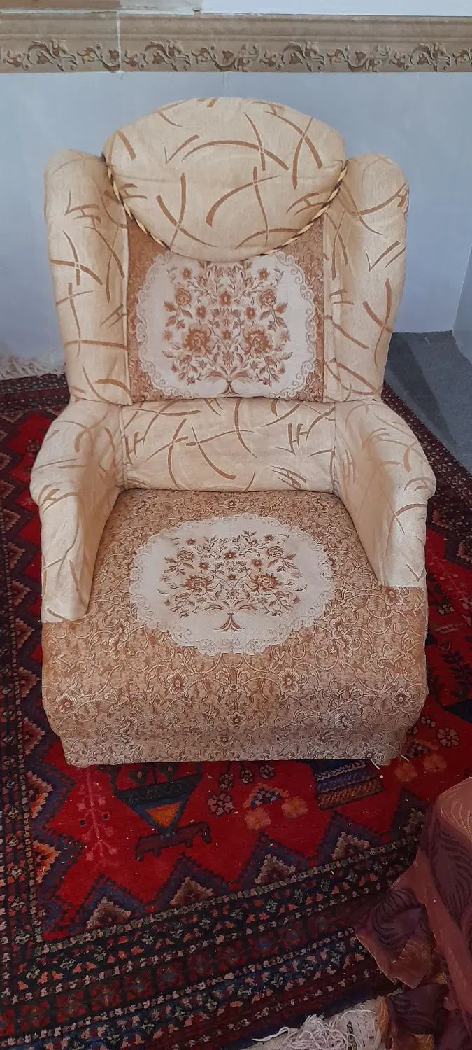 مبل|مبلمان خانگی و میز عسلی|چترود, |دیوار