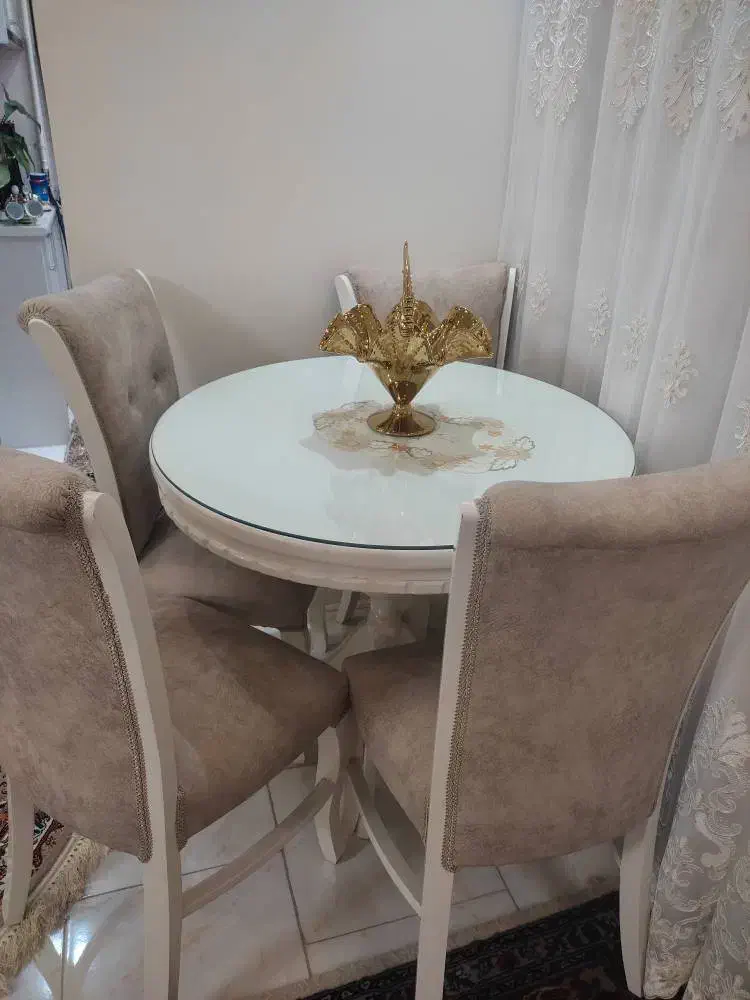 میزغذاخوری چهارنفره نو|میز و صندلی غذاخوری|پردیس, فاز ۵|دیوار