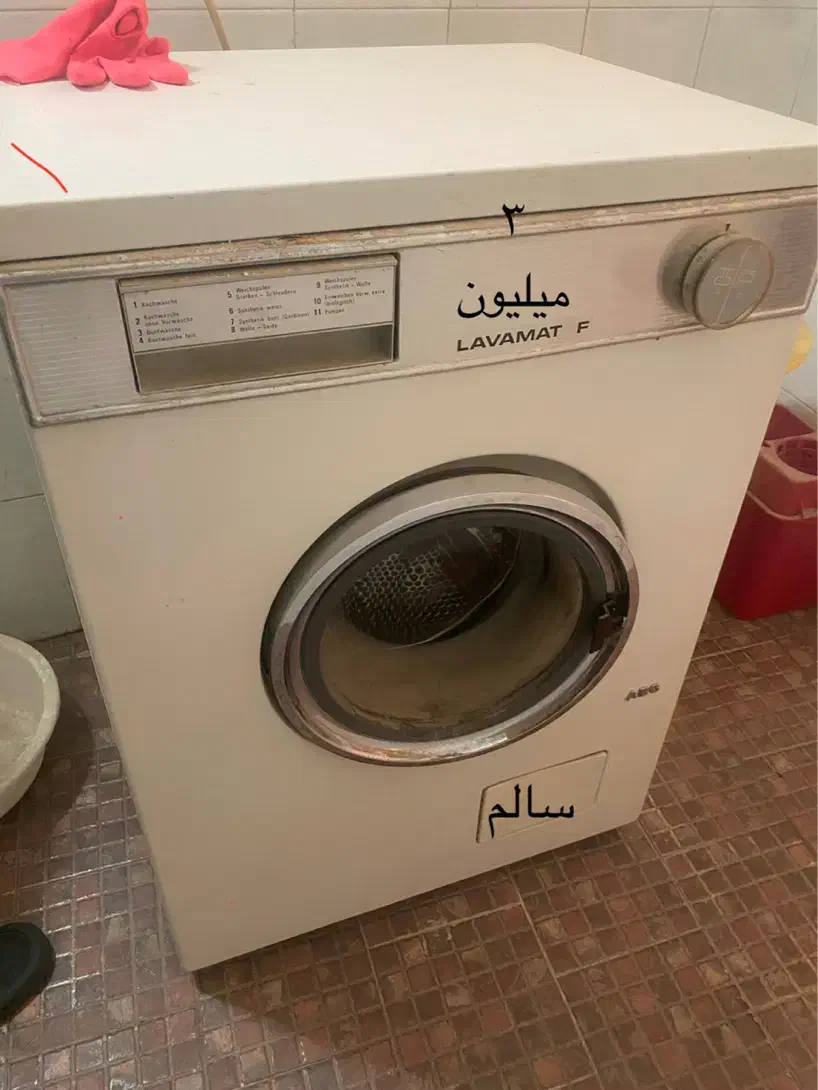 فروش زیر قیمت مقداری لوازم منزل|مبلمان خانگی و میز عسلی|یزد, |دیوار