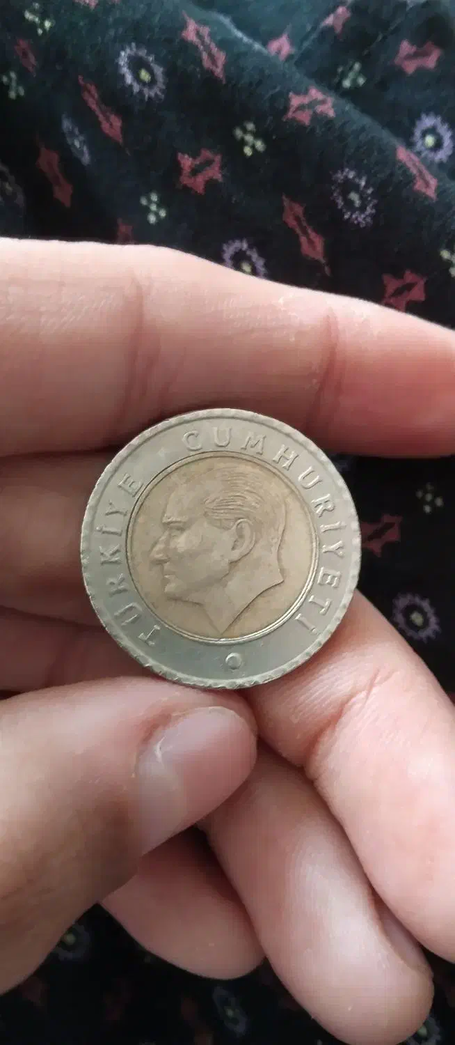 دو عدد سکه|کلکسیون سکه، تمبر، اسکناس|بروجرد, |دیوار