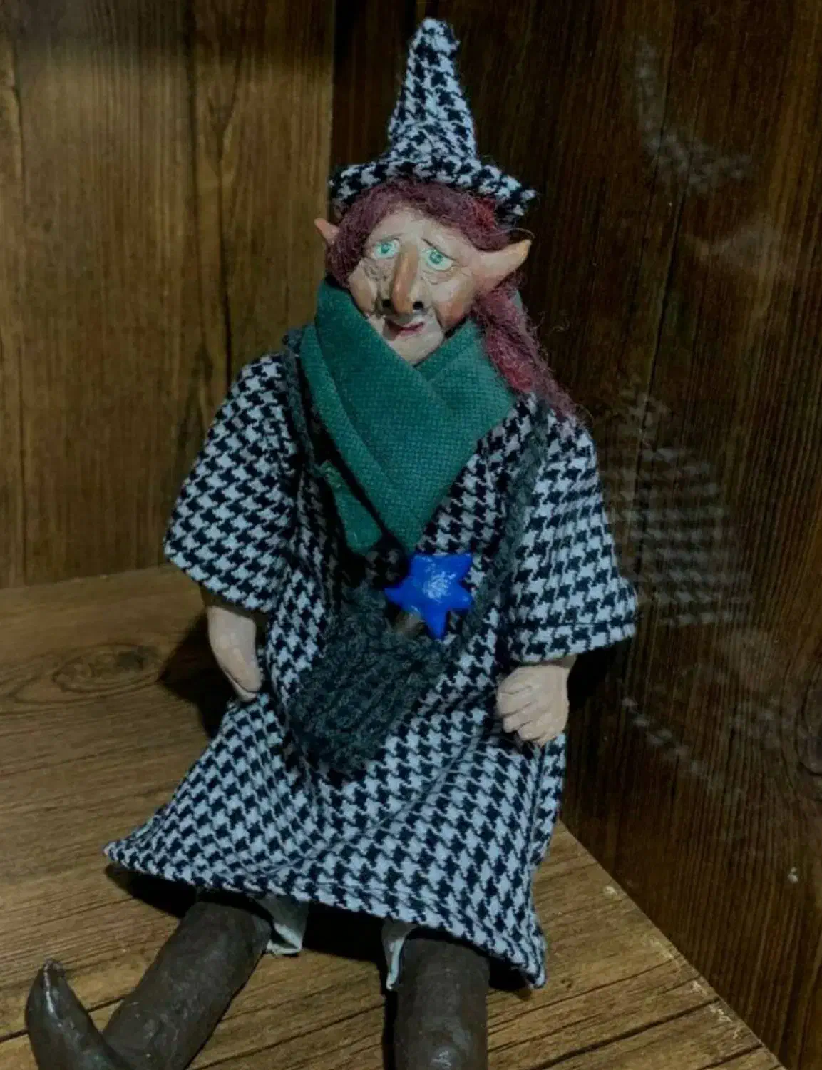 عروسک خمیری|اسباببازی|رشت, نظری|دیوار