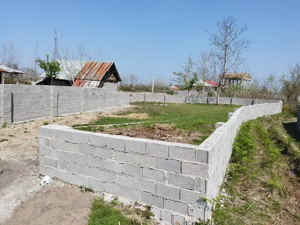 ۵۰۰ متر زمین مسکونی دور محصور با پروانه ساخت|فروش زمین و ملک کلنگی|کوچصفهان, |دیوار