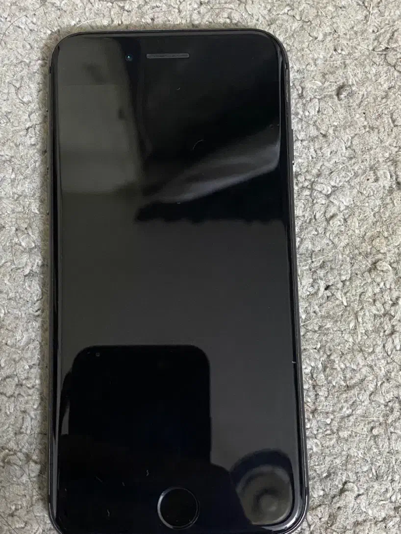 ایفون 8 64 گیگ تمیز|موبایل|مشهد, سرافرازان|دیوار