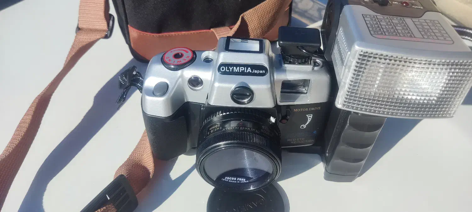 دوربین عکاسی قدیمی|دوربین عکاسی و فیلمبرداری|همدان, |دیوار