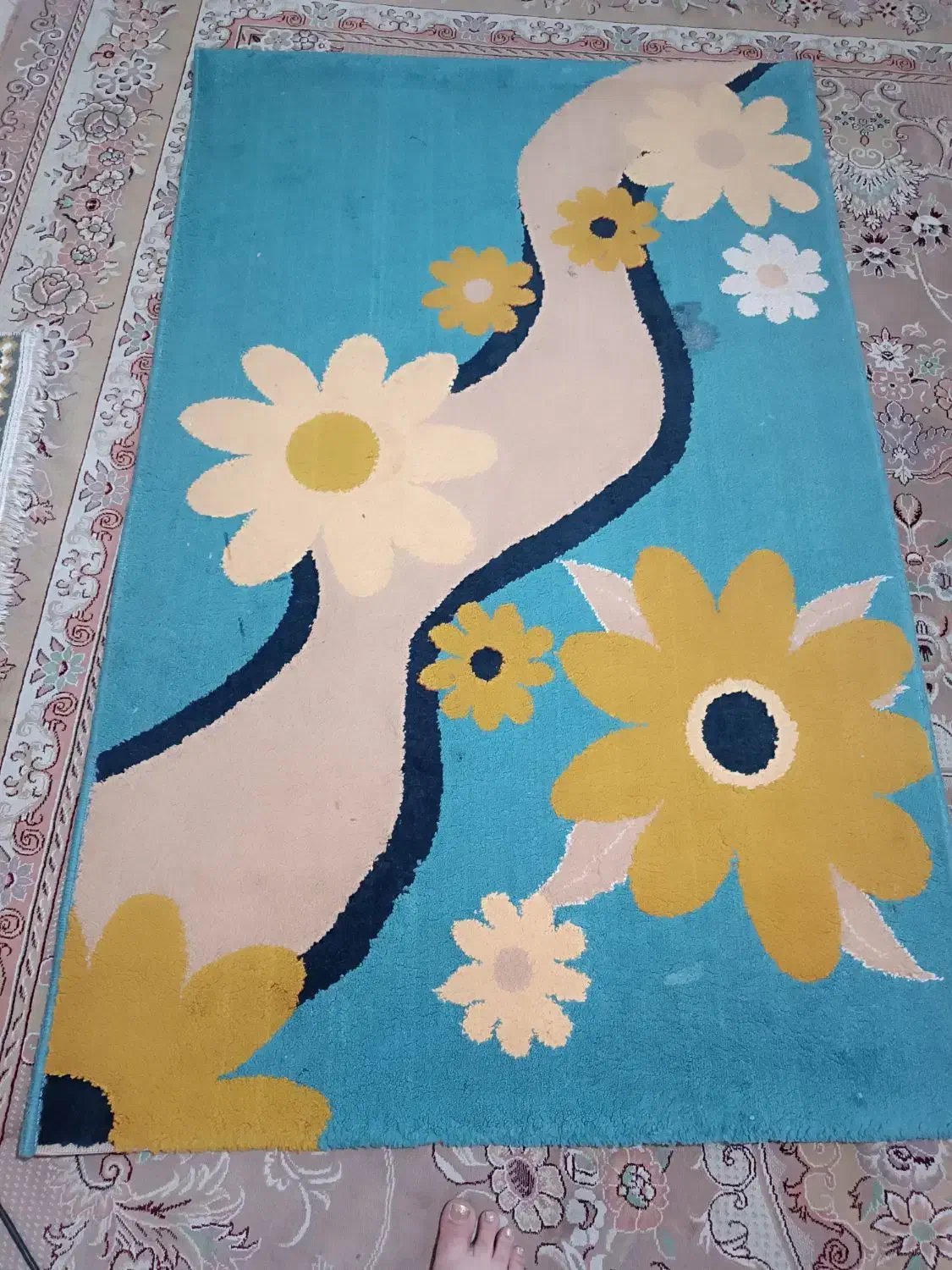 فرش فانتزی در حد نو|فرش|قزوین, |دیوار