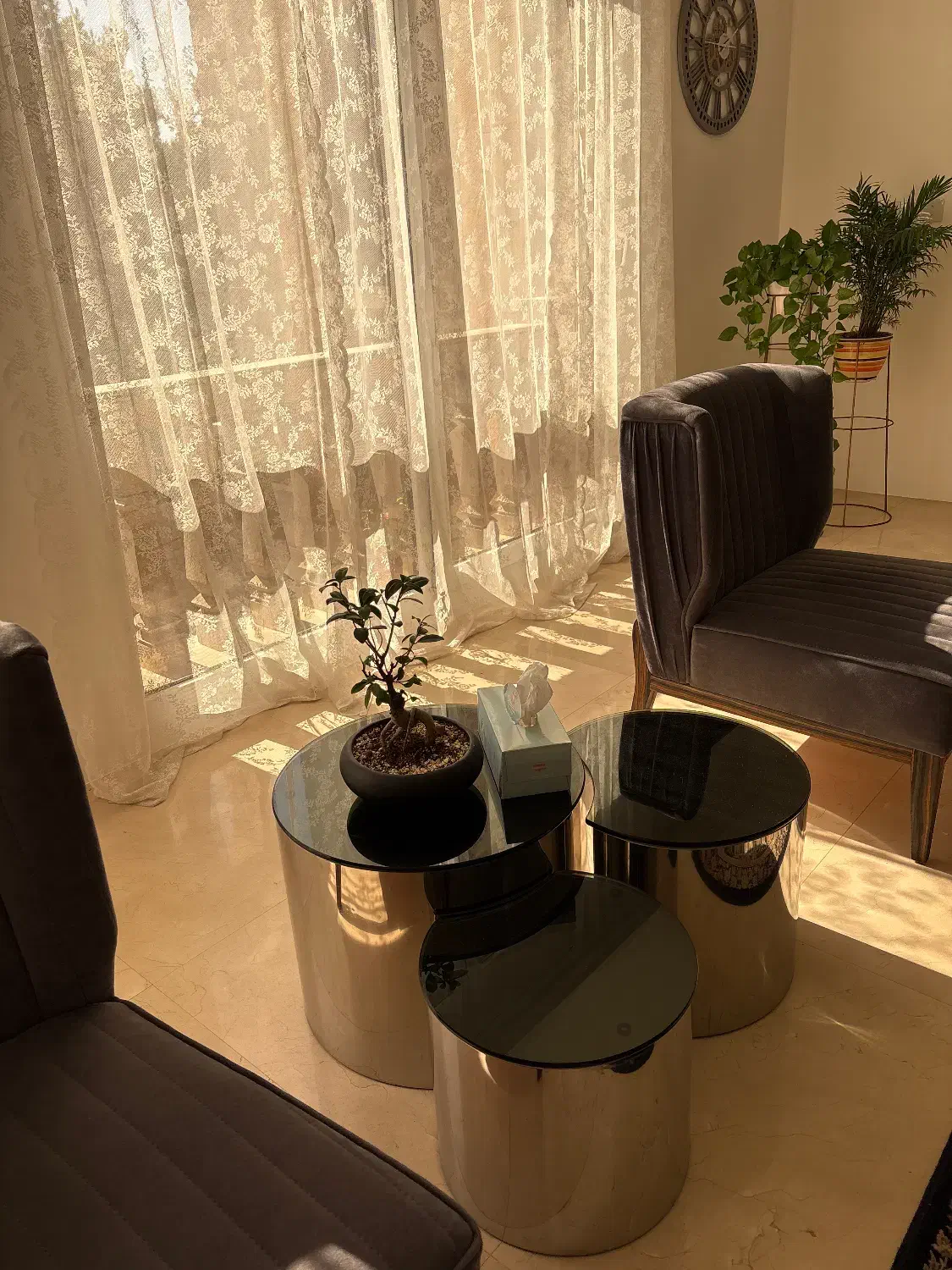 فروش ست مبلمان نیوکلاسیک ۸نفره|مبلمان خانگی و میز عسلی|شیراز, تپه تلویزیون|دیوار