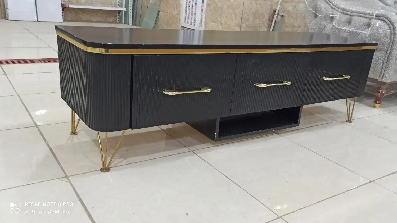 میزی تی وی. ام دی اف ومیلامینه.|میز تلویزیون|لردگان, |دیوار