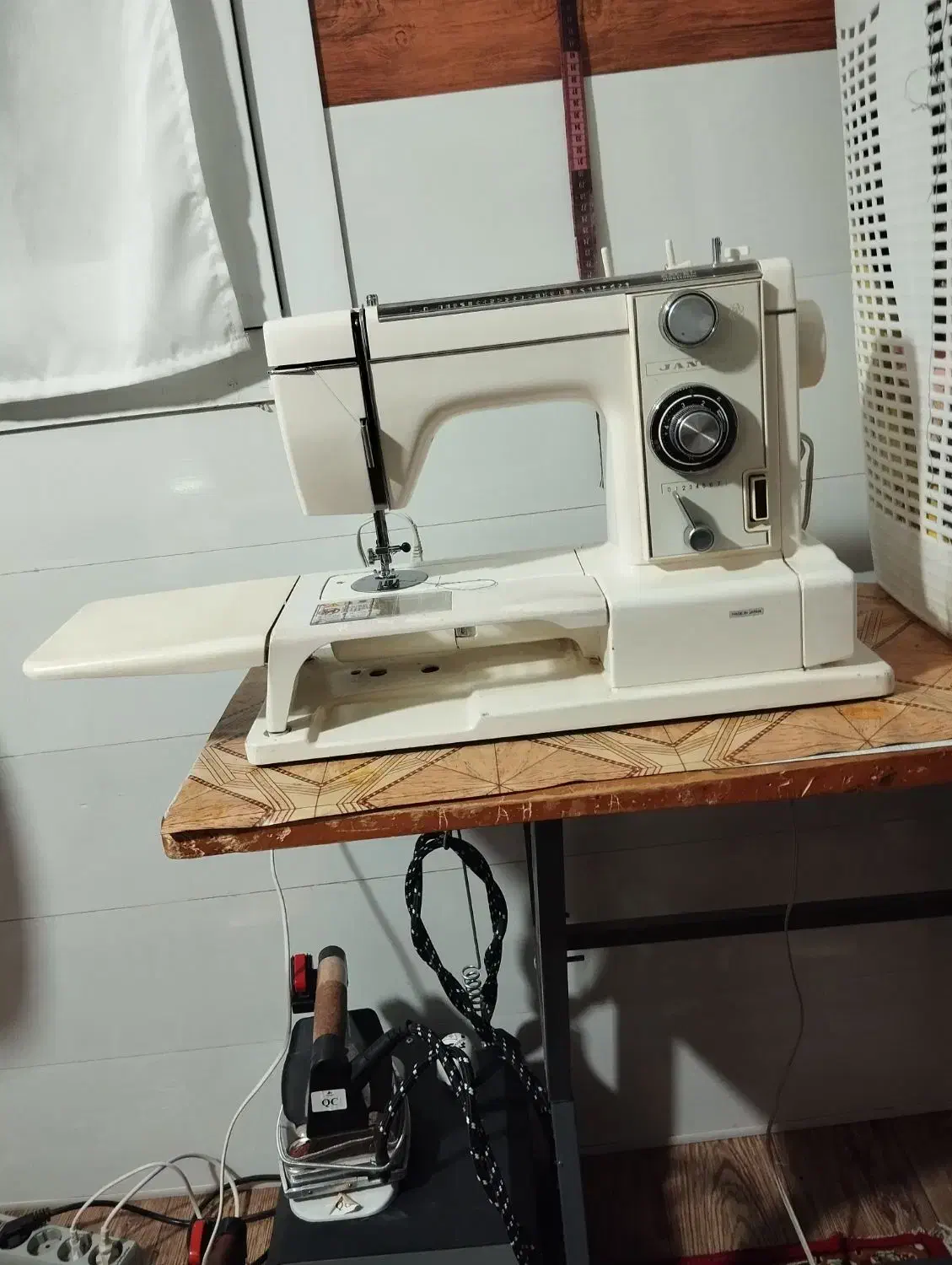 چرخ خیاطی ژانومه|چرخ خیاطی و ریسندگی|ماکو, |دیوار