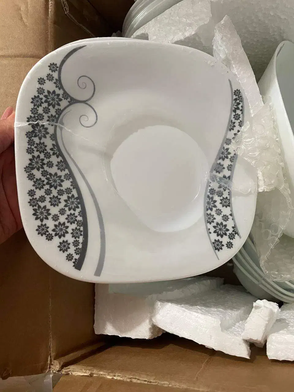 سرویس آکروپال|ظروف سرو و پذیرایی|چالوس, |دیوار