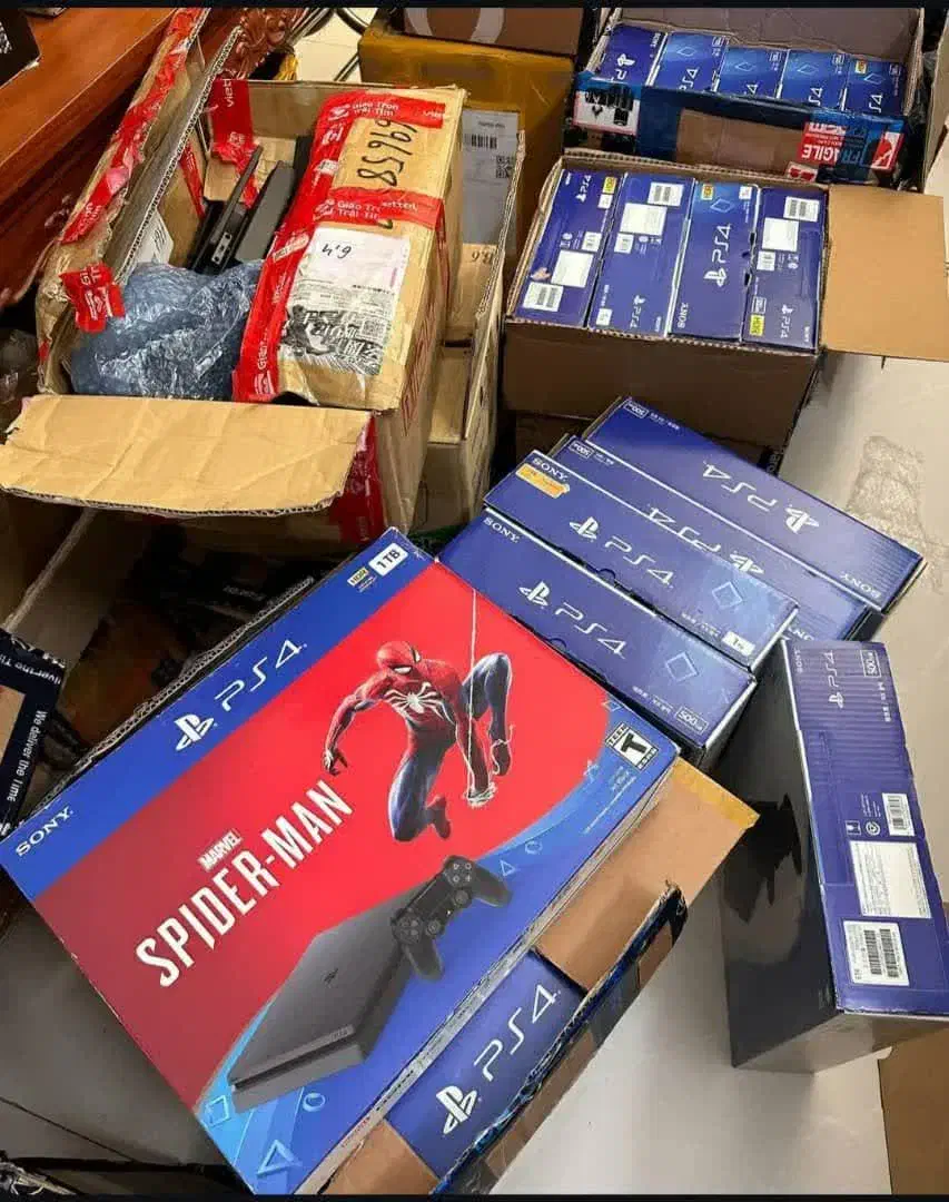 انواع کنسول بازی خریدار فروش پلی فور ایکس باکس ۳۶۰|کنسول، بازی ویدئویی و آنلاین|تهران, زعفرانیه|دیوار