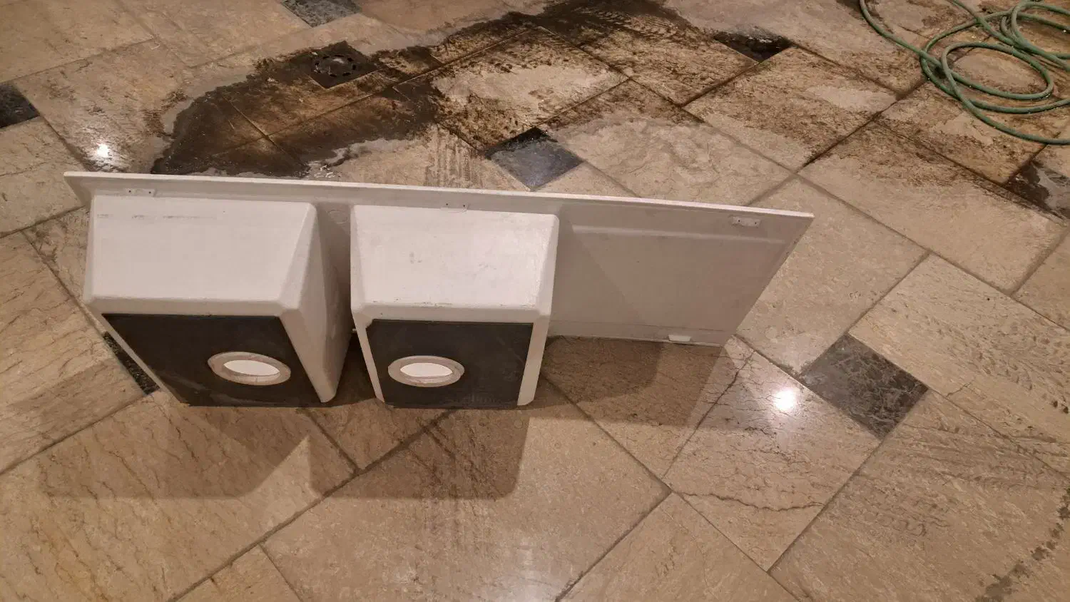 سینگ کرانیتی هیچ نصب نشده بخاطرزنگ کابینت نصب نکرم|مصالح و تجهیزات ساختمان|بومهن, |دیوار