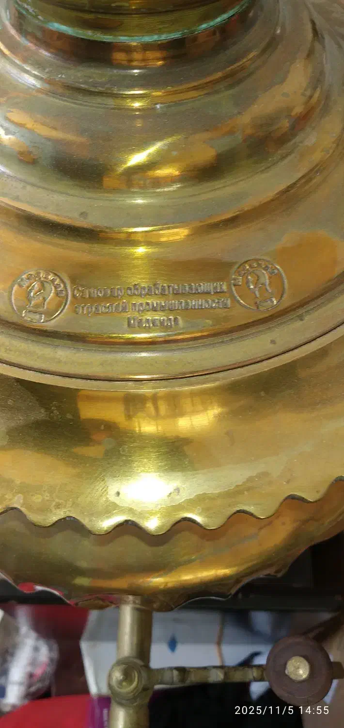 سماور ذغالی برنجی قدیمی|کلکسیون اشیاء عتیقه|زنجان, |دیوار