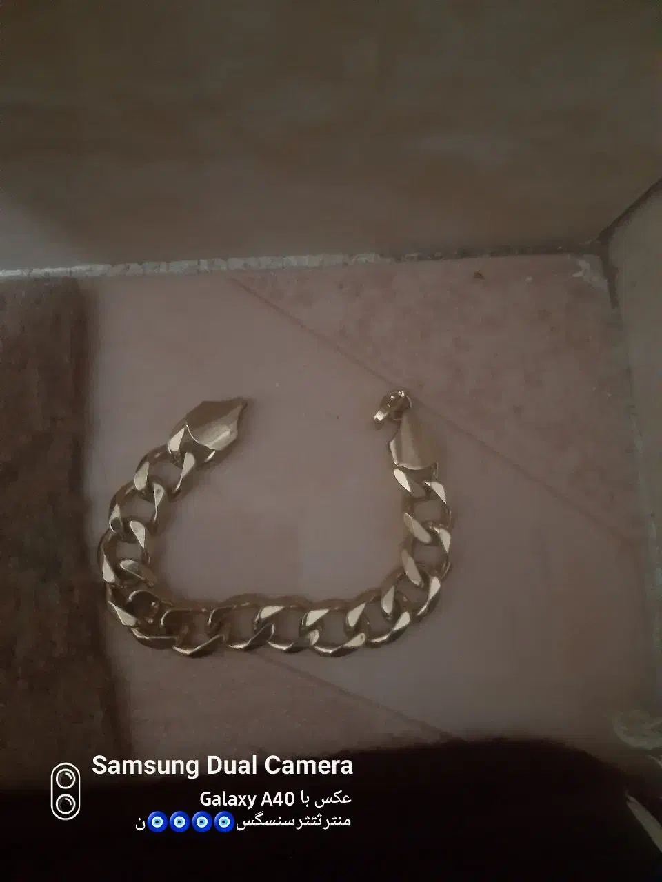 دست بند|بدلیجات|زاهدان, |دیوار