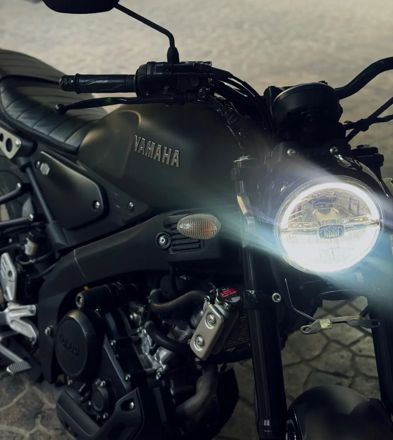 موتور YAMAHA XSR 1041|موتورسیکلت|تهران, نیلوفر|دیوار
