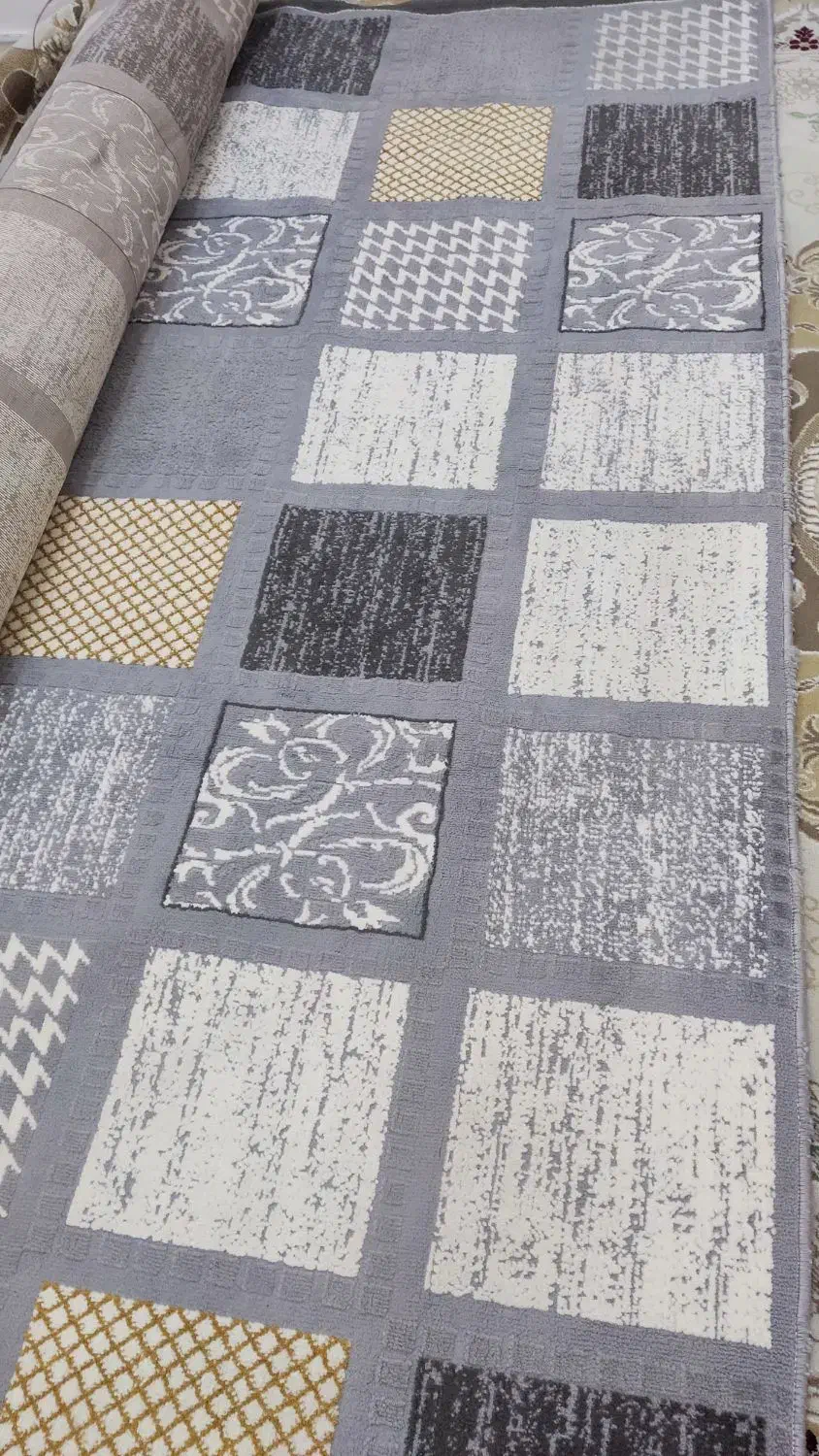 ۲ عدد کناره و ۱ عدد موکت فرش در حد نو|فرش|نسیم‌شهر, |دیوار