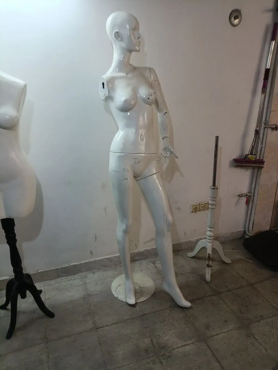 مانکن بوتیک|فروشگاه و مغازه|اسلام‌شهر, باغ فیض|دیوار