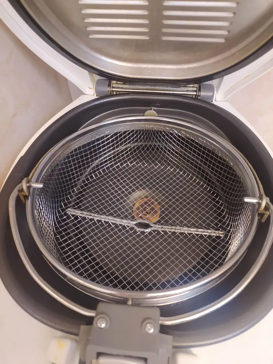 سرخ کن  مارک Delonghi|اجاق گاز و لوازم برقی پخت‌وپز|سنندج, |دیوار