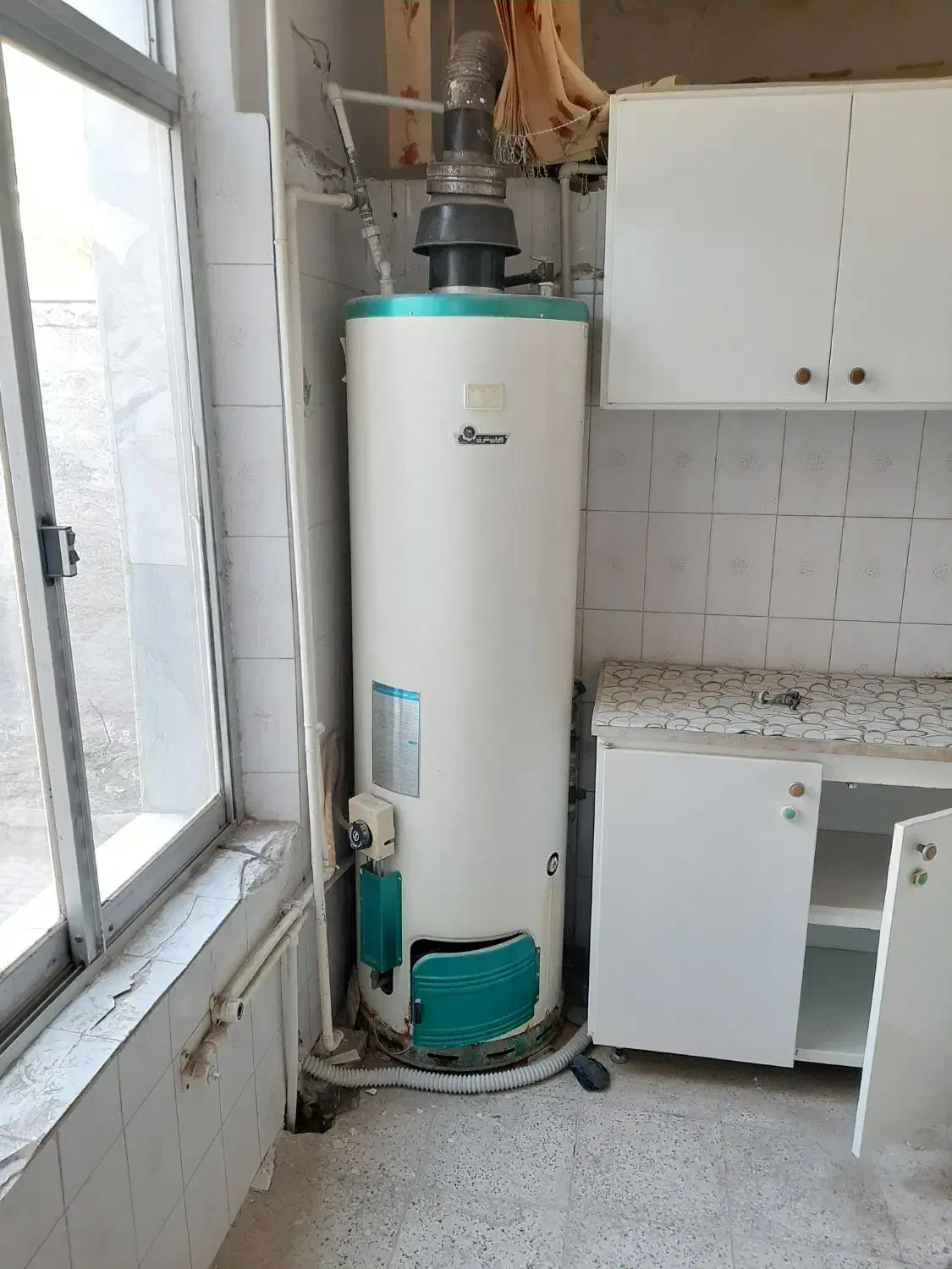 آبگرمکن نیازمند تعمیر|آبگرمکن، پکیج، شوفاژ|قوچان, |دیوار