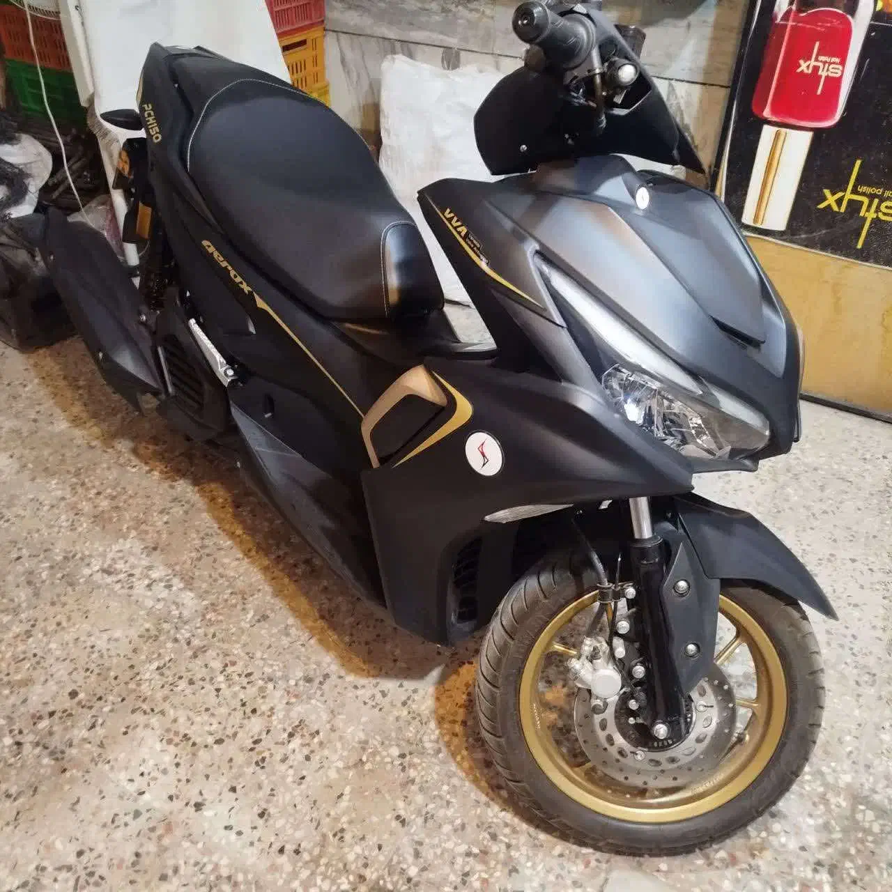 درحد نو|موتورسیکلت|خمینی‌شهر, |دیوار