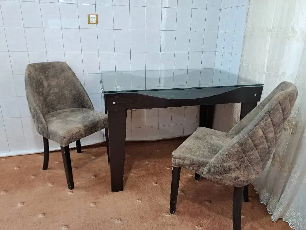 میز نهار خوری با دو عدد صندلی|میز و صندلی غذاخوری|ایلام, |دیوار