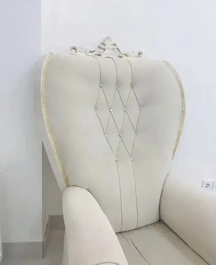 مبل تک نفره شاه نشین|مبلمان خانگی و میز عسلی|دوگنبدان, |دیوار