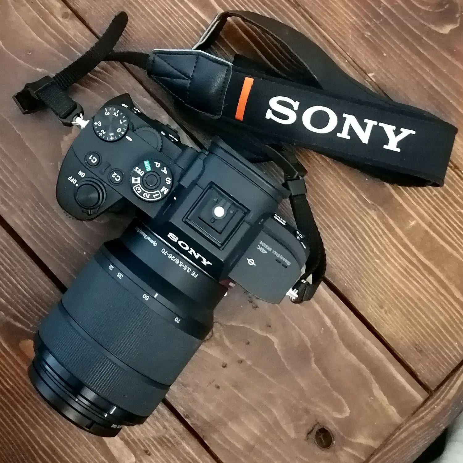 Sony A7R III + لنز 28-70mm پک کامل|دوربین عکاسی و فیلم‌برداری|تهران, سید خندان (جلفا)|دیوار