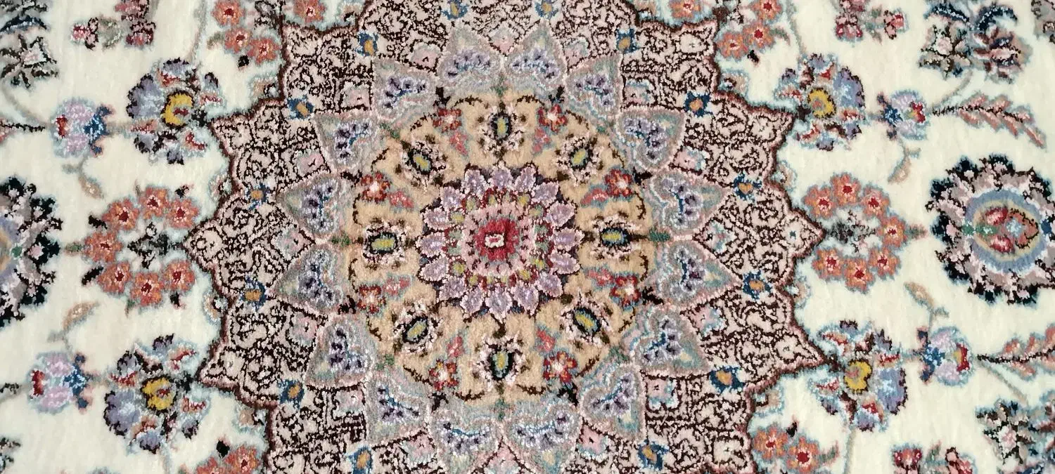 یک تخته فرش دست بافت نائین|فرش|اصفهان, براآن شمالی|دیوار