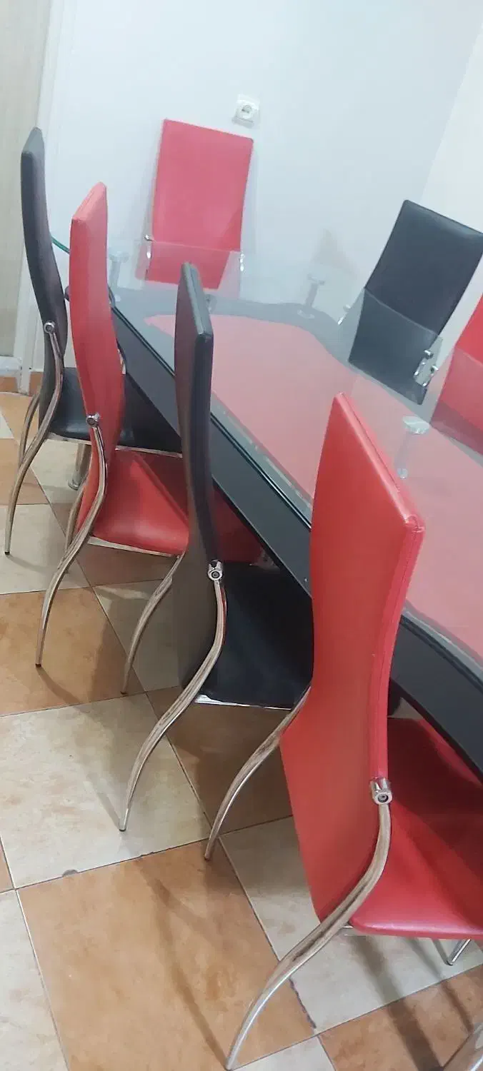 فروش میز ناهار خوری ۱۰ نفره با صندلی ها|میز و صندلی غذاخوری|کرج, ساسانی (قلمستان)|دیوار