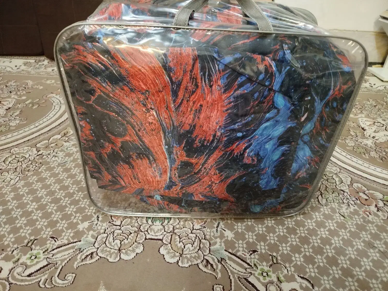 پتو لحاف تشک و تخت  کوسن رو بالشتی|تخت و سرویس خواب|مبارکه, |دیوار